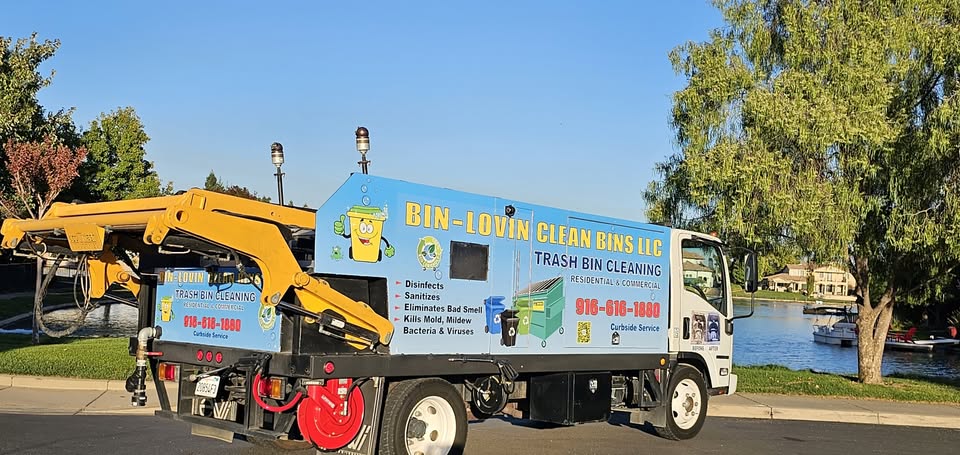 Bin Lovin Clean Bins