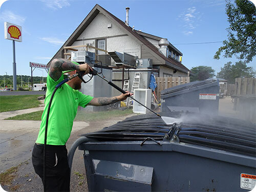 Commercial dumpster cleaning in Flower Mound, Texas